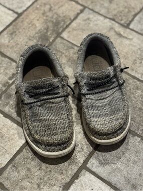 Little Boy Hey Dude Wally Youth Stretch Slip On Shoes: Size 13